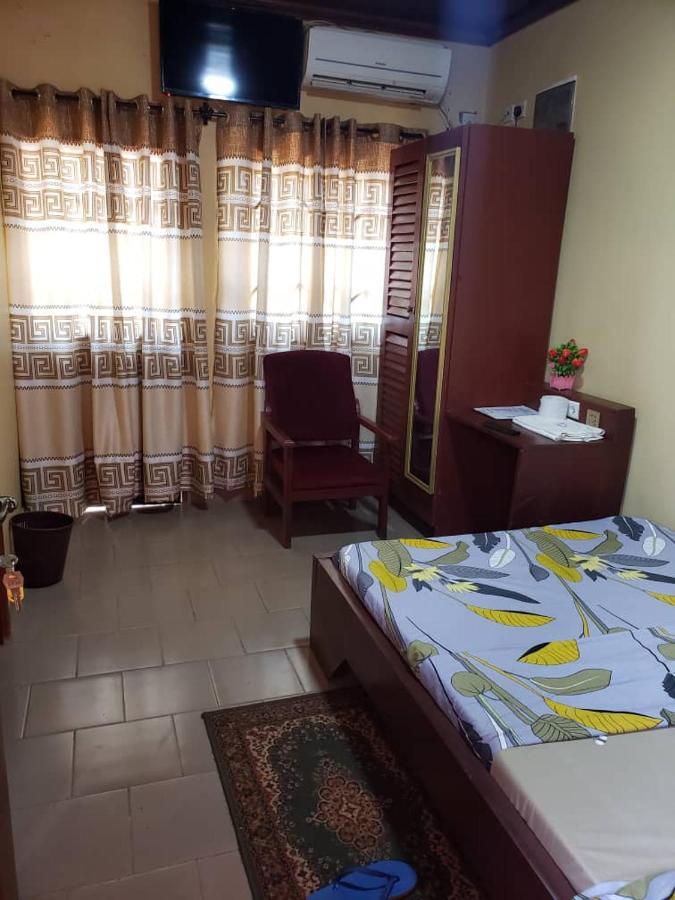 Britannia Hôtel Cmr Yaoundé Extérieur photo