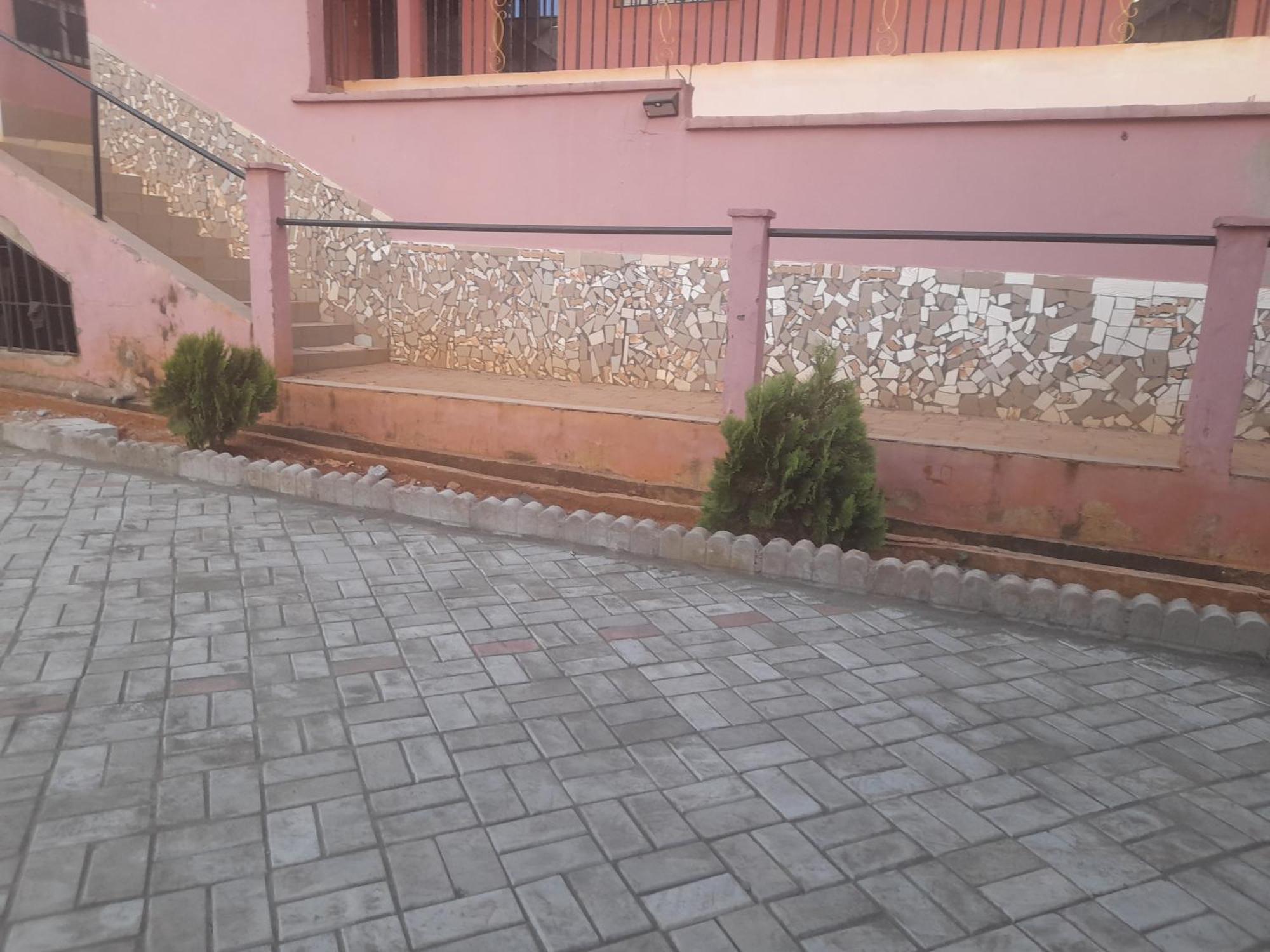 Britannia Hôtel Cmr Yaoundé Extérieur photo